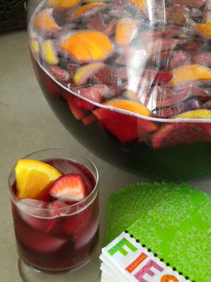 How to Set Up a Sangria Bar for Your Next Party