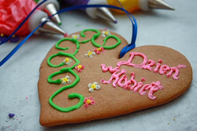 polish gingerbread decorated for women's day