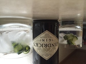 Hendricks gin& tonic with cucumber and black pepper