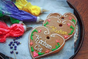 Pierniczki, Polish gingerbread decorated for Valentine's Day