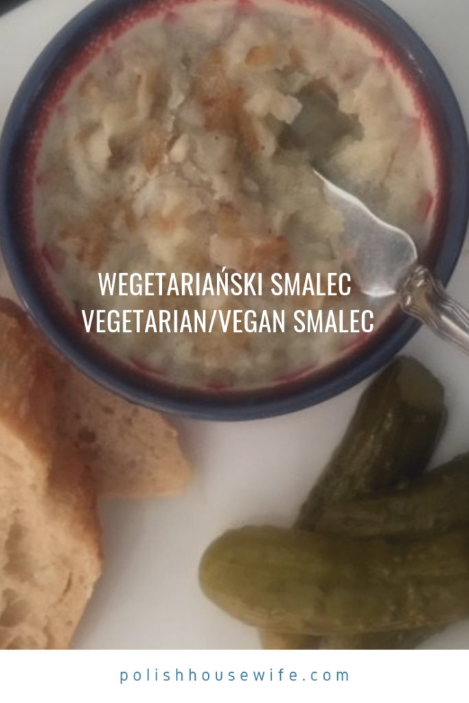 vegetarian smalec with pickles and bread