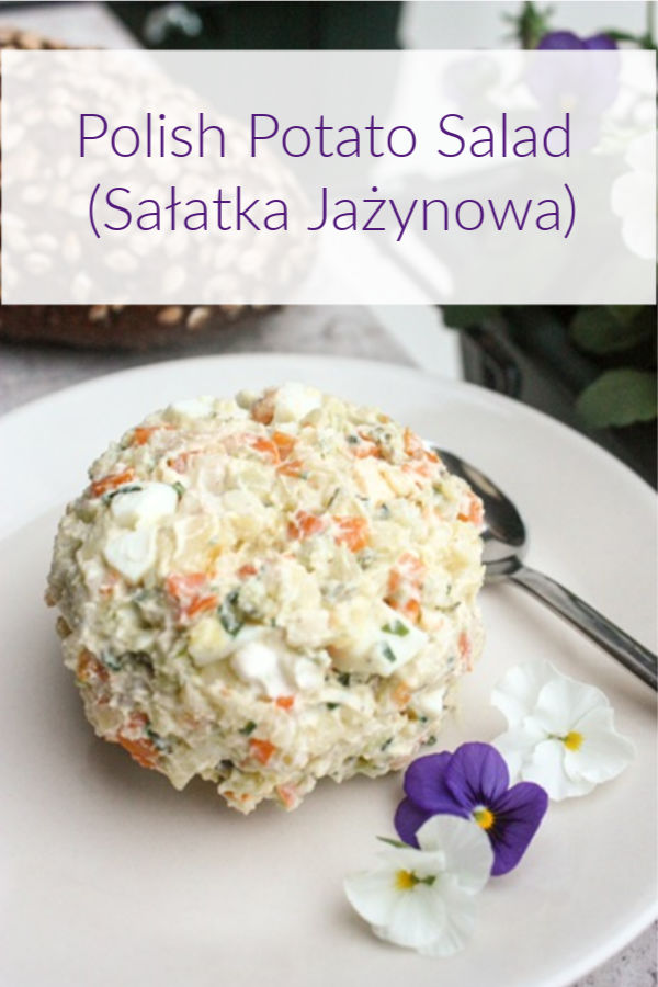 https://polishhousewife.com/wp-content/uploads/2018/09/Polish-Potato-Salad-Sa%C5%82atka-Ja%C5%BCynowa.jpg