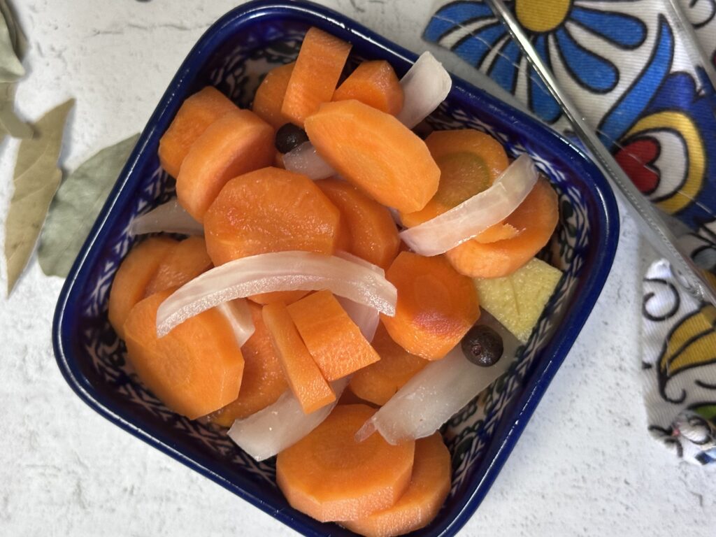 Polish carrots preserved in brine