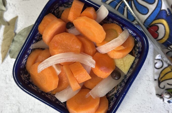 Polish carrots preserved in brine